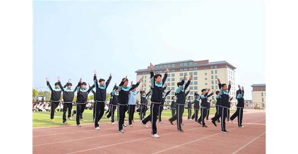 郑州时代科技中等专业学校广播操比赛顺利举办